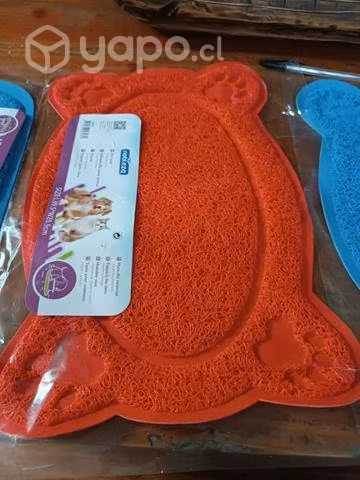 Alfombra para fuentes agua mascota