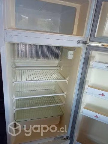 Refrigerador a gas consul