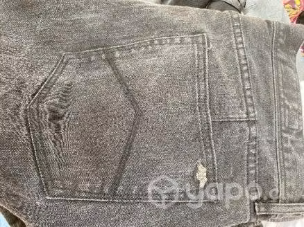 Jeans ARMANI original Nuevo