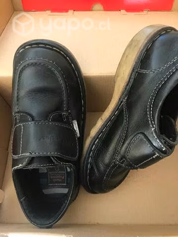 Zapato colegio hush puppies 32