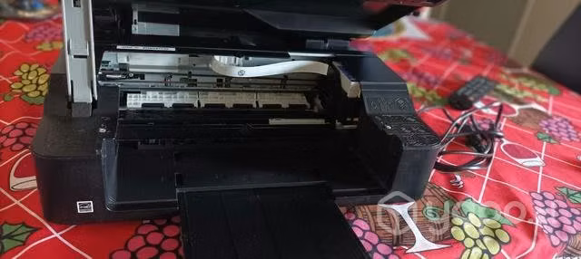 Impresora Epson xp- 231
