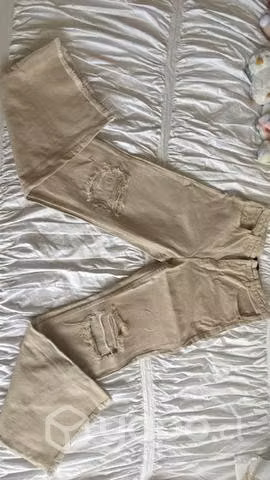 Pantalón caqui