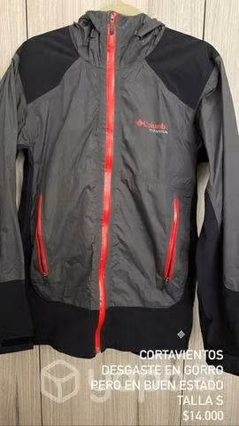 Mochila/ Ropa outdoor