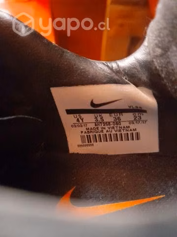 Zapatos de futbol