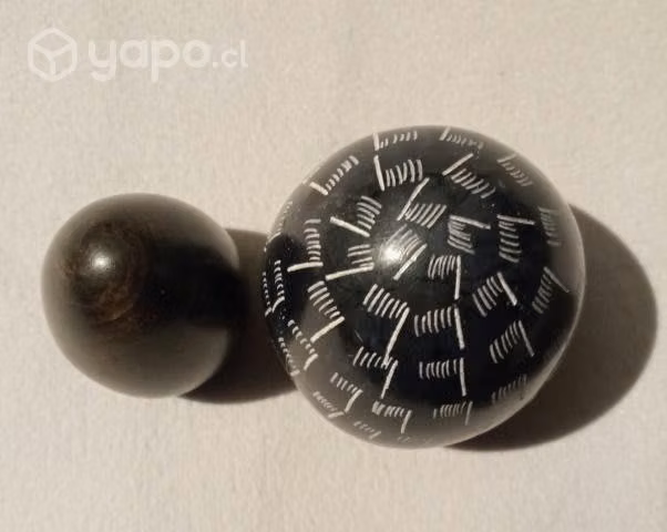 Huevos Tallados a Mano en Piedra