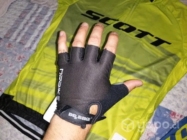 Guantes cortos para ciclismo o bicicleta