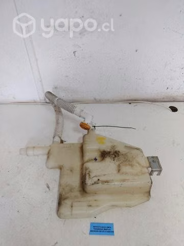 Deposito Agua Limpia Parabrisas (MNP147) Mahindra