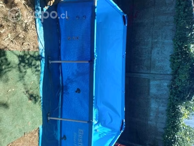 Piscina y Bicicleta