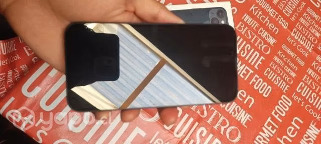 IPhone 13 128 GB menos de 1 mes de uso