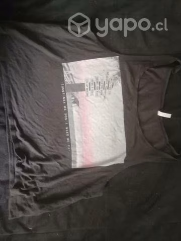 Polera con estampado talla s