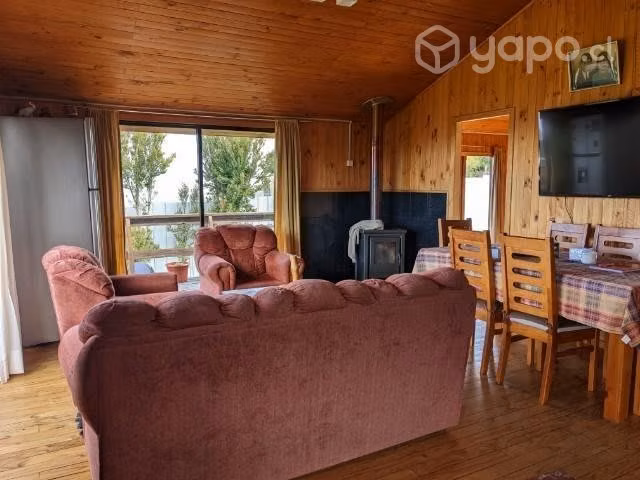 Casa en Quellón chiloe documentación al dia
