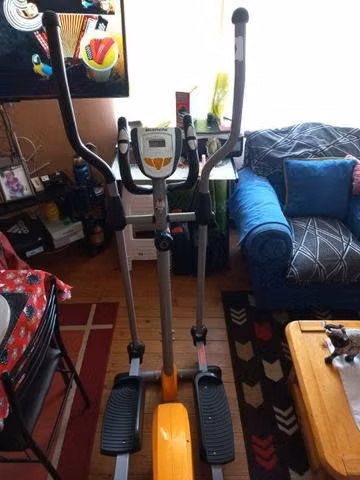 Elíptica casi nueva