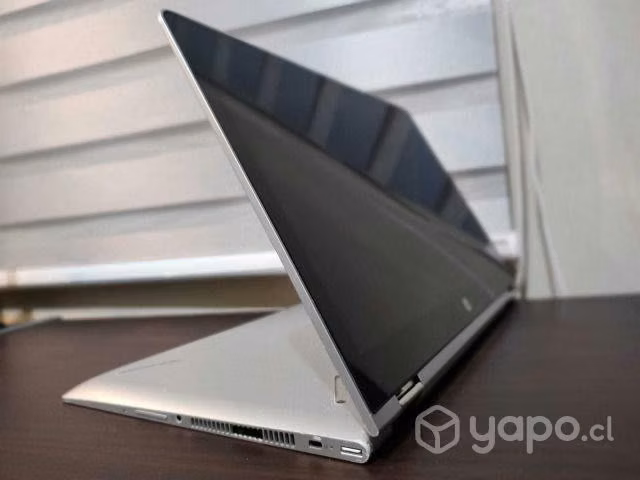 Notebook 2en 1 HP Pavilion x360 - 15-br004la