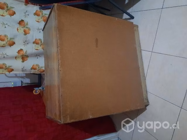 Cómoda 4 cajones