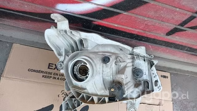 Óptico izquierdo Chevrolet dmax 2015-2017 original - Imagen 5