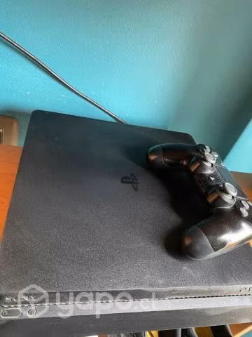 PS4 SLIM 1TB 1joystick 2juegos
