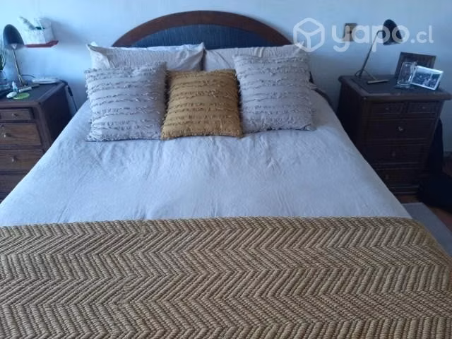 Cama cic tamaño queen con respaldo