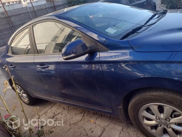 Vendo Hyundai verna 2022