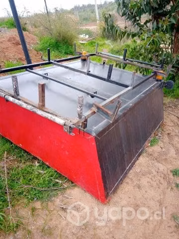 Cupula para camioneta de emergencia