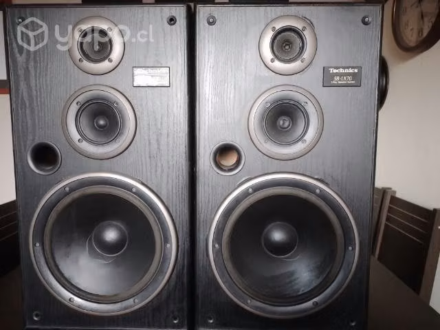 Parlantes Technics