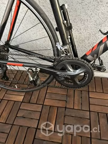 Bicicleta de ruta y rodillo - Imagen 4