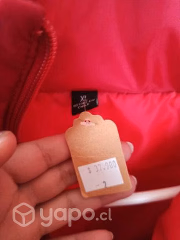 Chaqueta puff roja