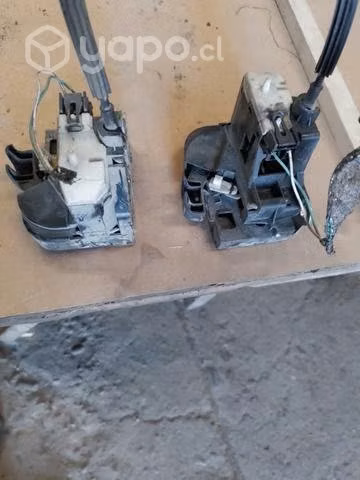 Chapa interna puerta Renault Clio - Imagen 2
