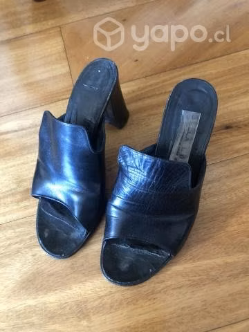 Zapatos de cuero