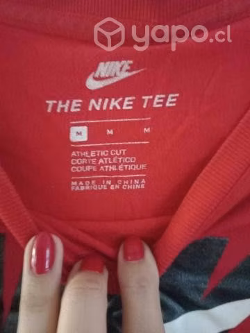 Nike polera roja talla m - Imagen 2