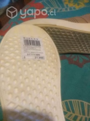 Zapatillas nuevas