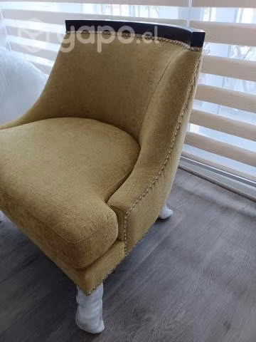 Poltrona nueva Rosen Kreuzberg tela Mostaza