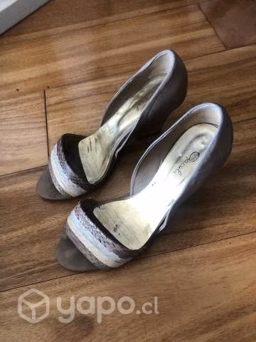 Zapatos de cuero