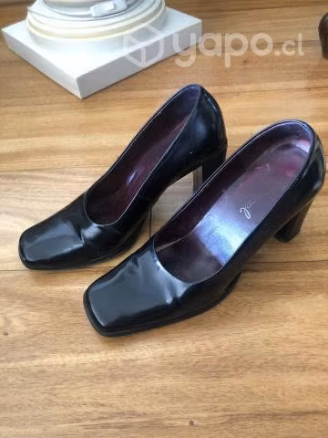 Zapatos de cuero