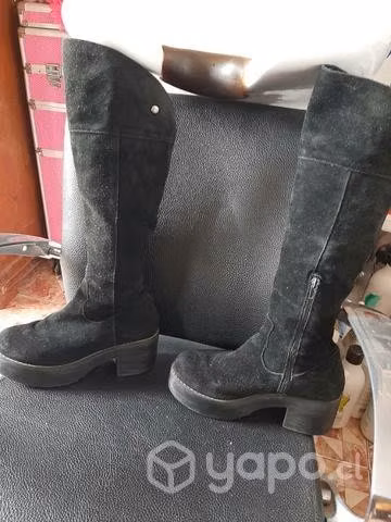 Botas Cmoran, talla 37, de cuero gamuza