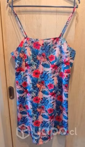 Vestido corto floral M Freedom
