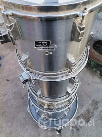 Batería shellpack CB Percussion antigua