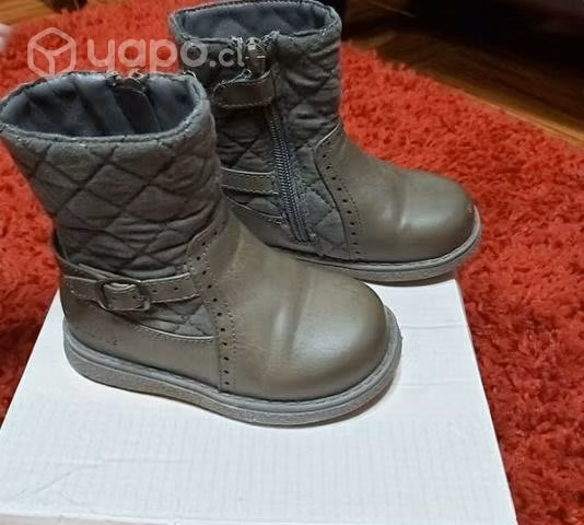 Botas nro 22