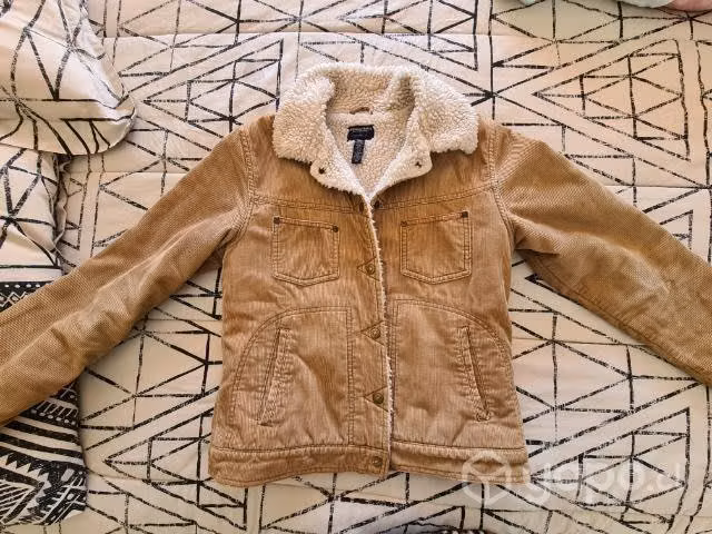 Chaqueta chiporro American Eagle - Imagen 4
