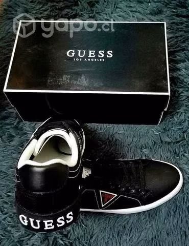 Zapatillas Guess negras hombre