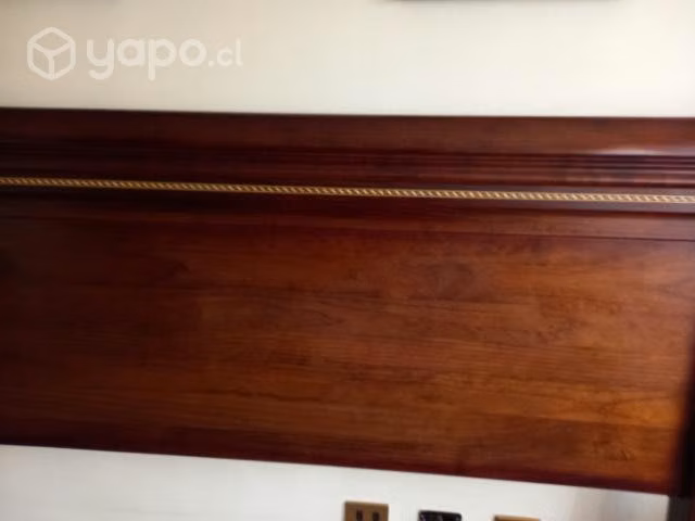 Respaldo y velador