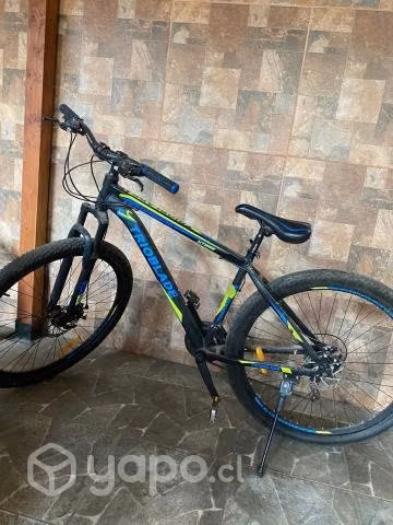 Bicicleta poco uso