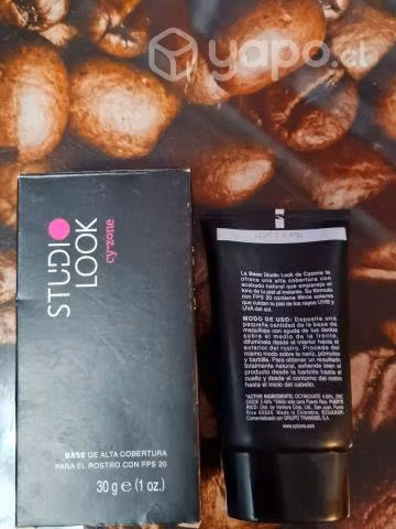 Base maquillaje cysone