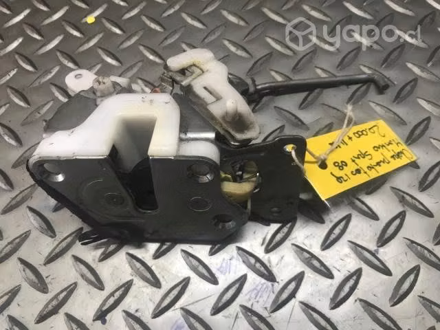 Chapa puerta trasera izquierda Mitsubishi Montero