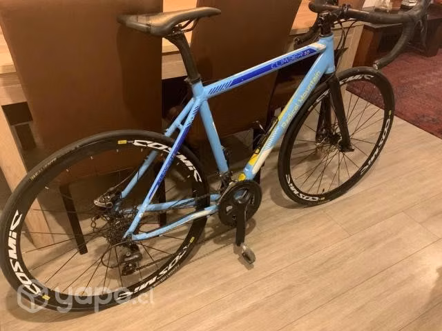 Bicicleta de ruta excelente estado