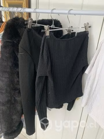 Poleras crop manga larga nuevas