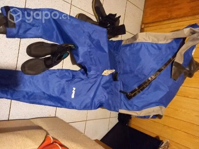 Traje seco