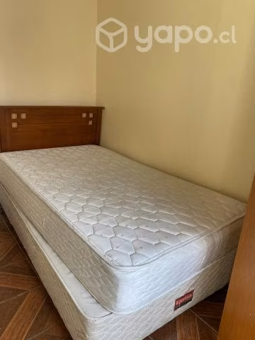 Cama celta de 1.5 más respaldo y velador
