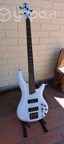 Bajo Activo Ibanez SR300E Pearl White