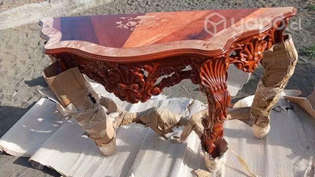 Muebles tallados