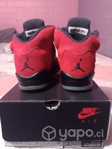 Jordan Air Retro 5 Bulls Rojas - Imagen 2